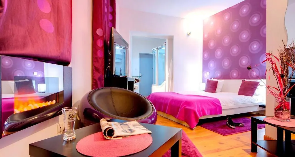 ***  Hotel M Tolosa Francia